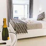 Bed & Breakfast San Pietro Grand 4*