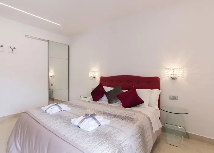 Frühstückspension San Pietro Grand 4*