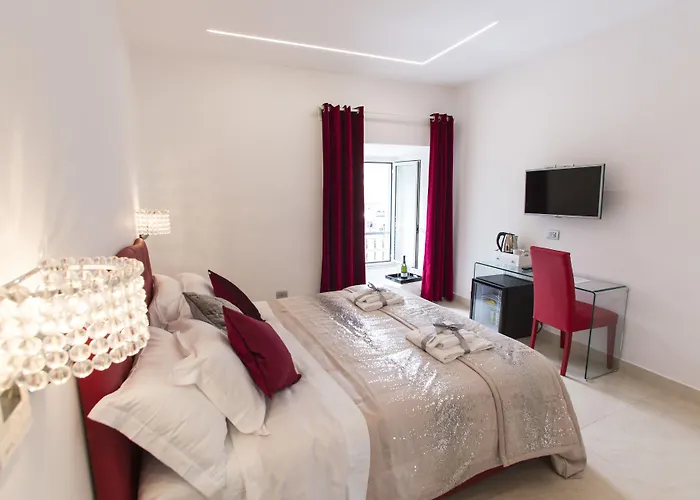 Frühstückspension San Pietro Grand 4*