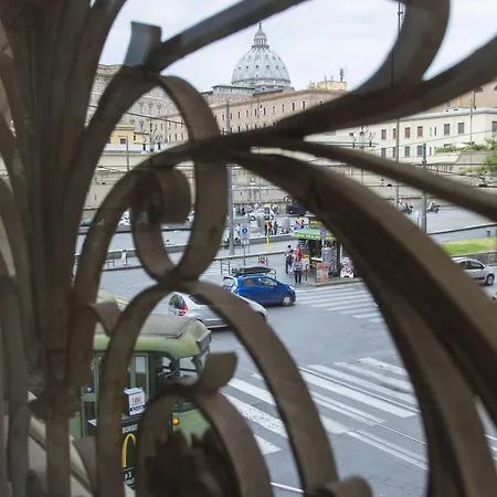 ベッド・アンド・ブレックファスト San Pietro Grand ローマ